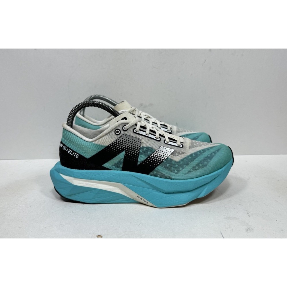 New Balance FuelCell SuperComp Elite V4 Women's Size 7.5 Running Shoes